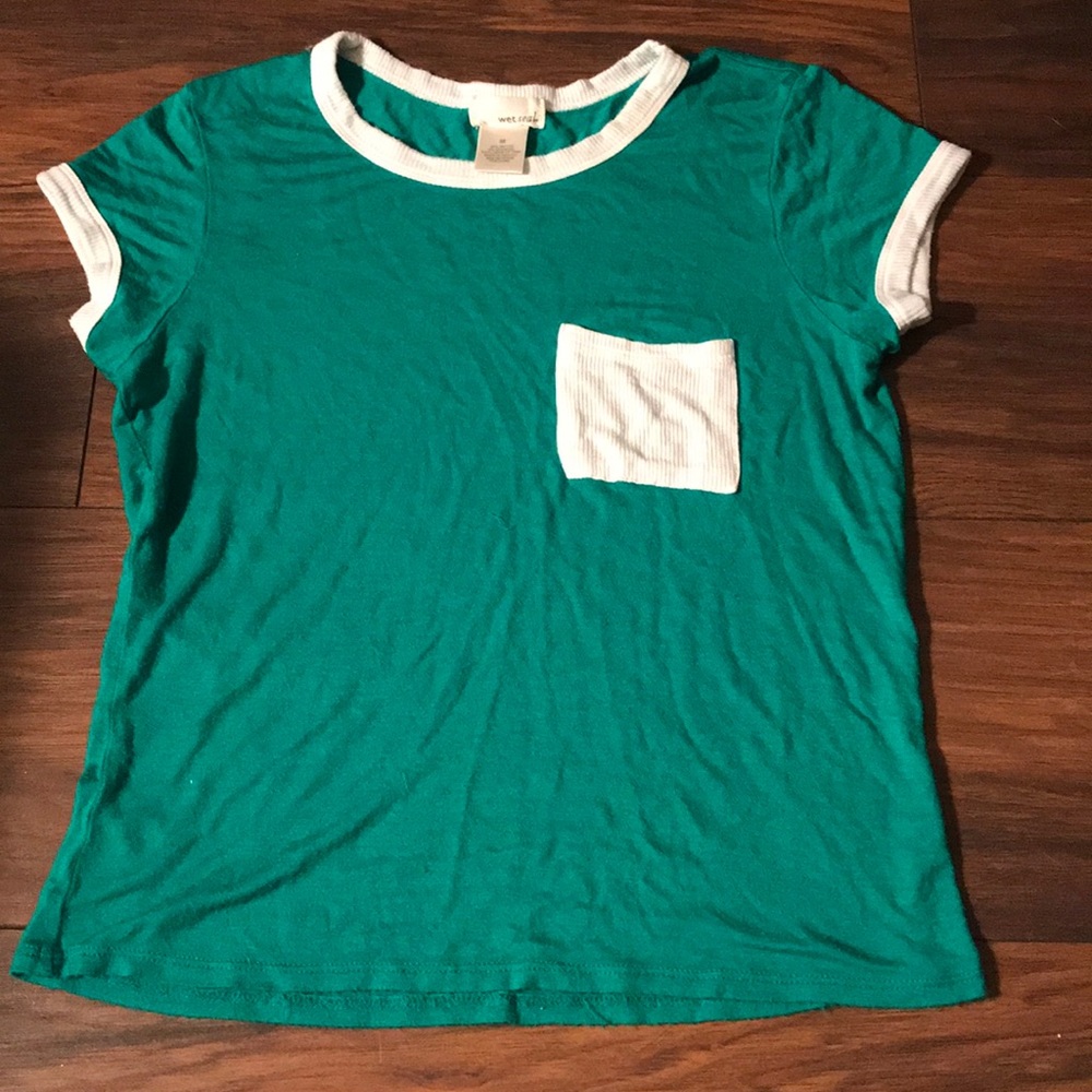 Green crop top